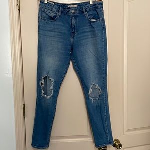 Levi’s 721 High Rise Skinny Jean